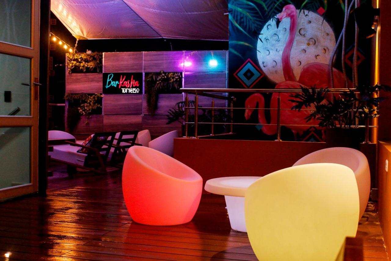 Hotel Tunebo Inn Риоача Экстерьер фото