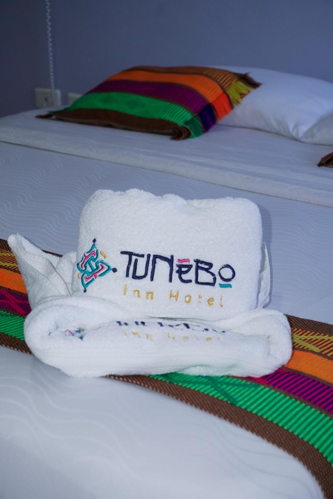Hotel Tunebo Inn Риоача Экстерьер фото
