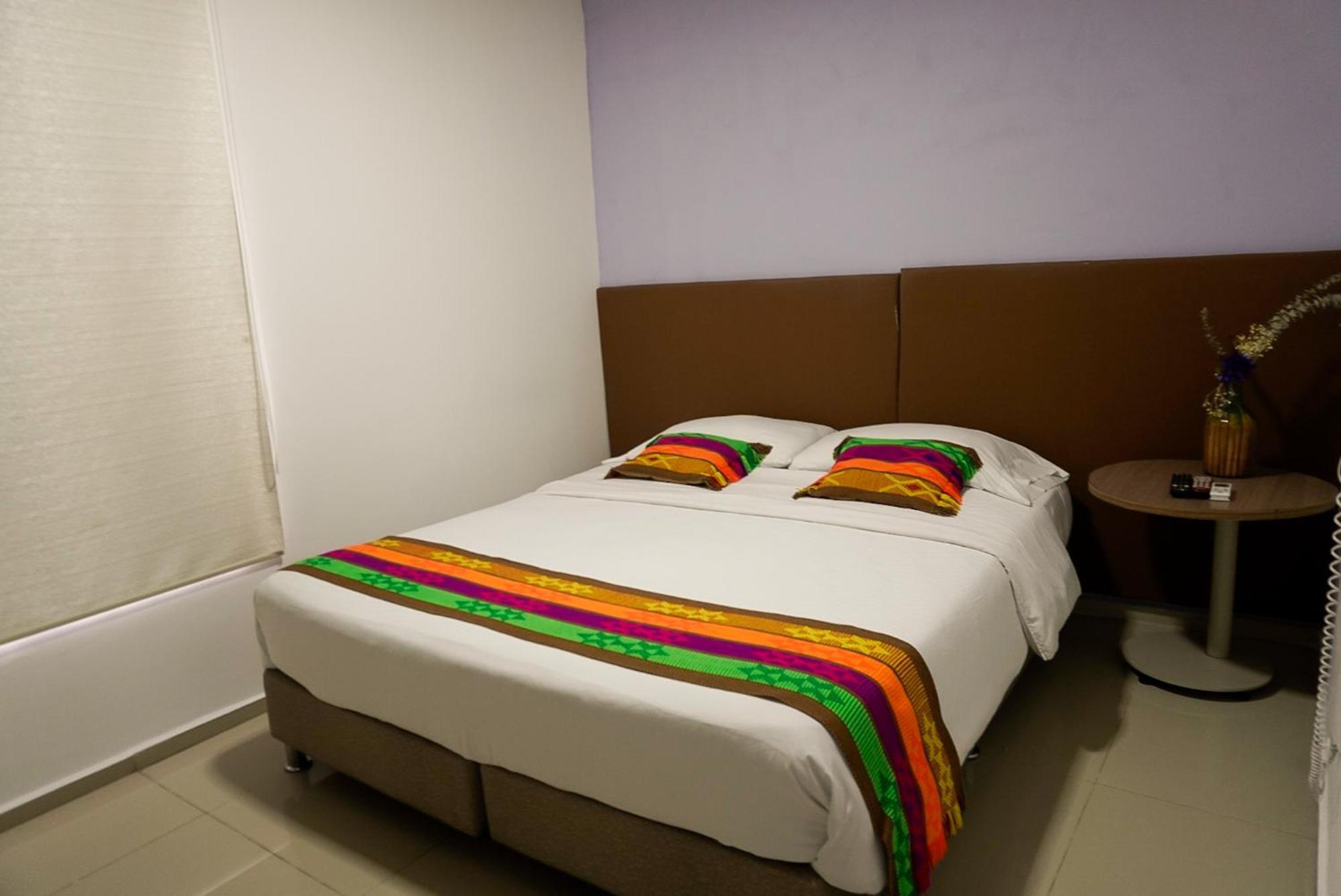 Hotel Tunebo Inn Риоача Экстерьер фото